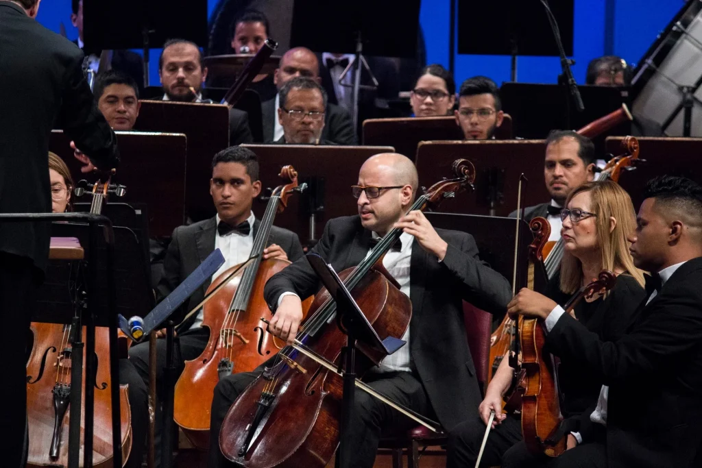 Benito Liendo 70º Aniversario de la OSG. Orquesta Sinfonica de Guayaquil
